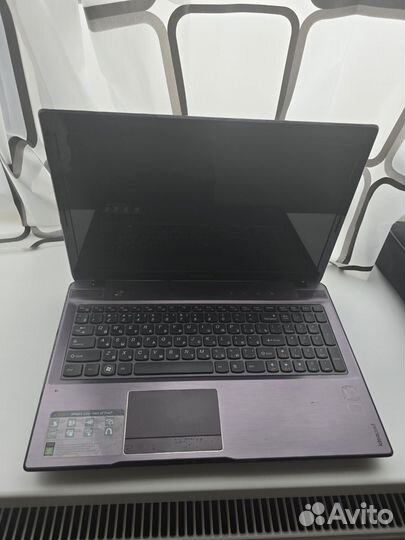 Ноутбук Lenovo Z575