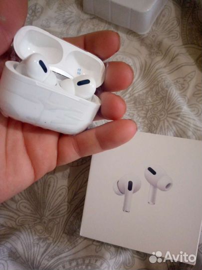 Наушники apple airpods