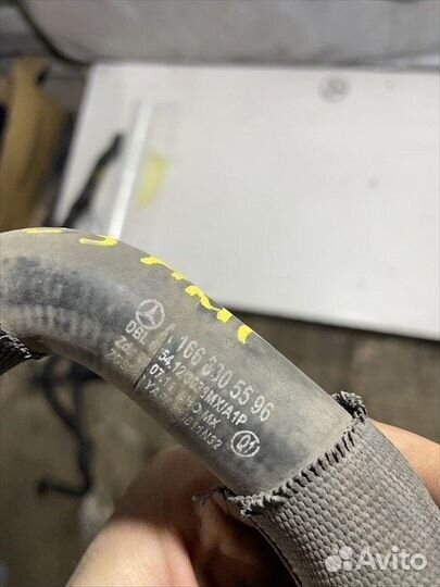 Патрубок охлаждения Мерседес w166 x166 63 amg