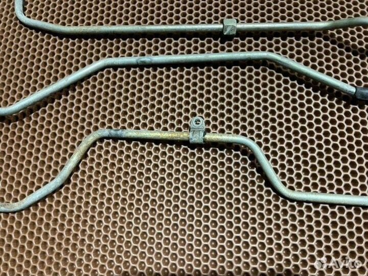 Трубки охлаждения АКПП Mercedes-Benz E220 W124