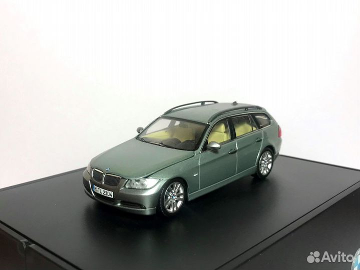 Модель Minichamps 1/43 BMW 3er Touring (E91)