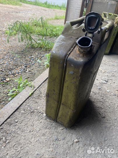 Канистра металлическая 20 л