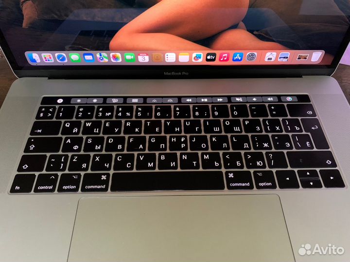 Apple MacBook Pro 15 2017 i7/16Gb TouchBar Retina