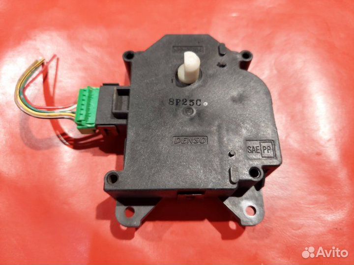 Сервопривод печки Nissan Fuga Y51