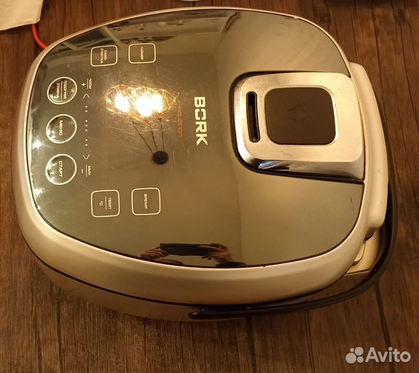 Мультиварка bork u400