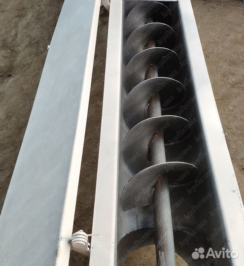 Транспортер шнековый зерновой тсш-100