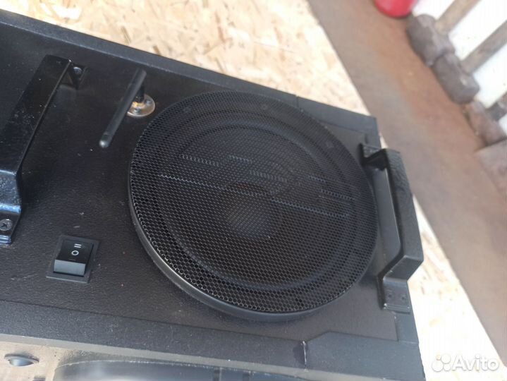 Блютуз колонка