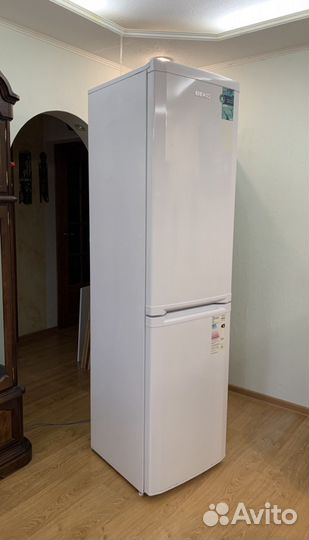 Холодильник-морозильник Beko 201х60х55