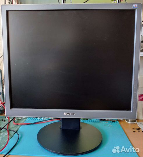 Мониторы LCD 15