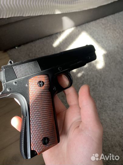 Детский игрушечный Пистолет