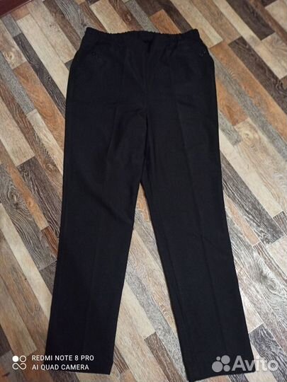 Брюки женские пакетом 52 размер бу