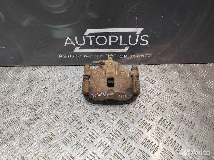 Суппорт тормозной передний правый Hyundai Accent