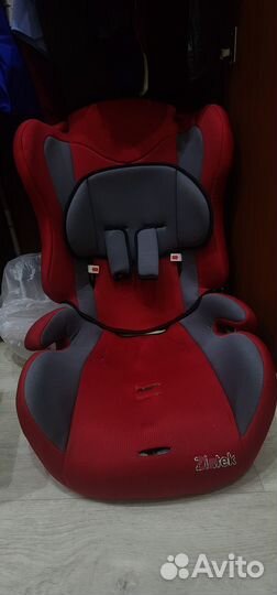 Детское автокресло от 15 до 36 кг