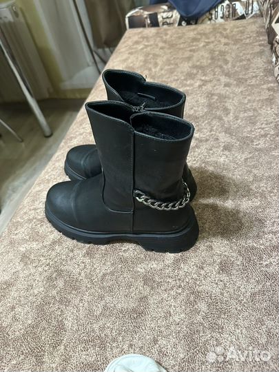Полусапоги женские зимние 39