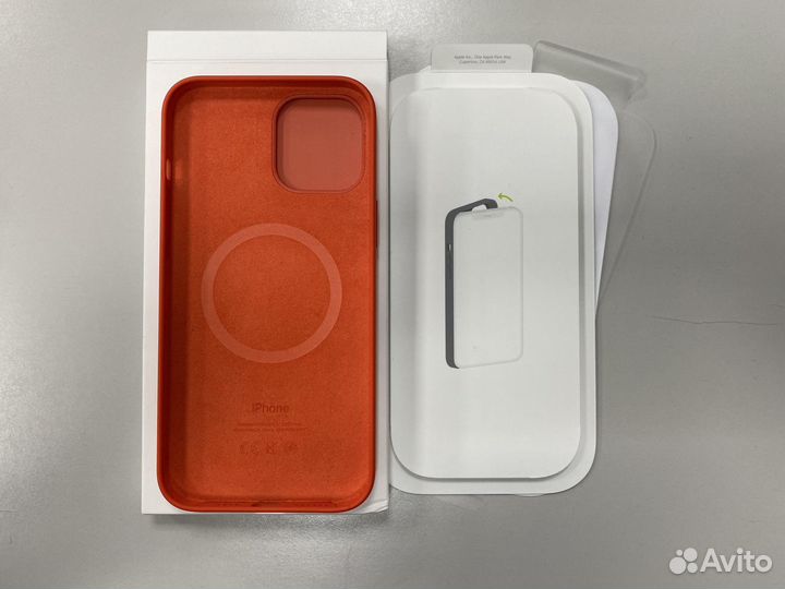 Силиконовый чехол MagSafe iPhone 12 Pro Max ориг