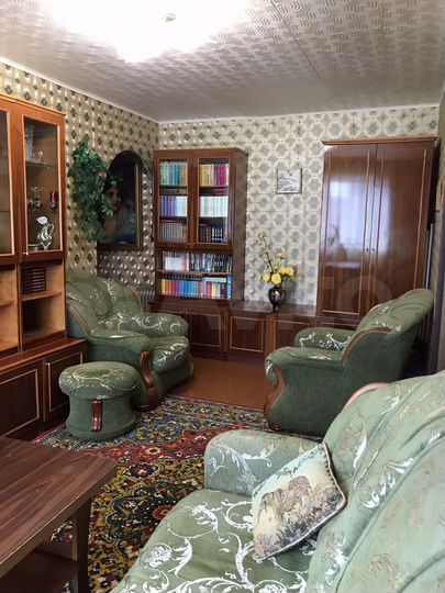 2-к. квартира, 43 м², 4/4 эт.