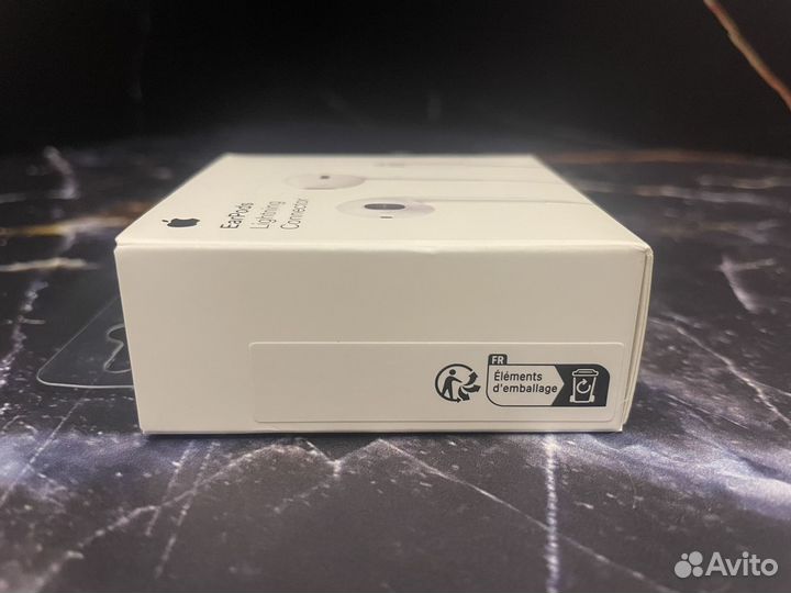 Наушники Apple earpods lightning