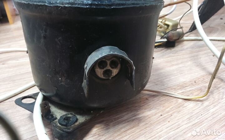 Мотор от холодильника с радиатором