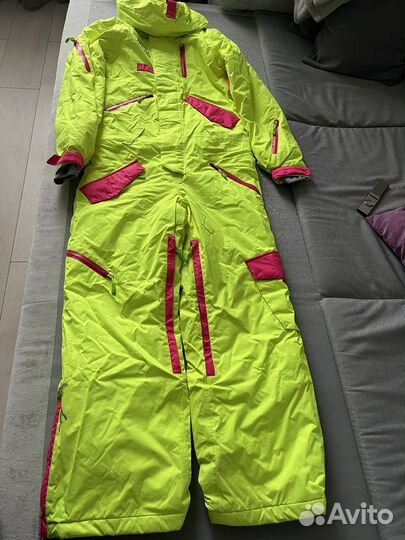 Комбинезон для сноуборда женский