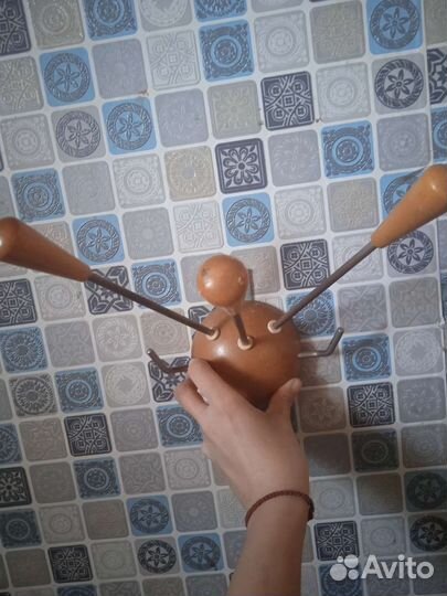 Ретро вешалка