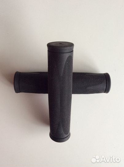 Грипсы фирмы “Velo” на руль велосипеда