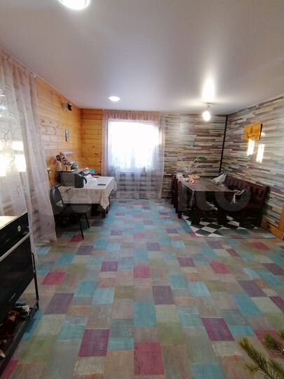 Дом 100,3 м² на участке 6,5 сот.