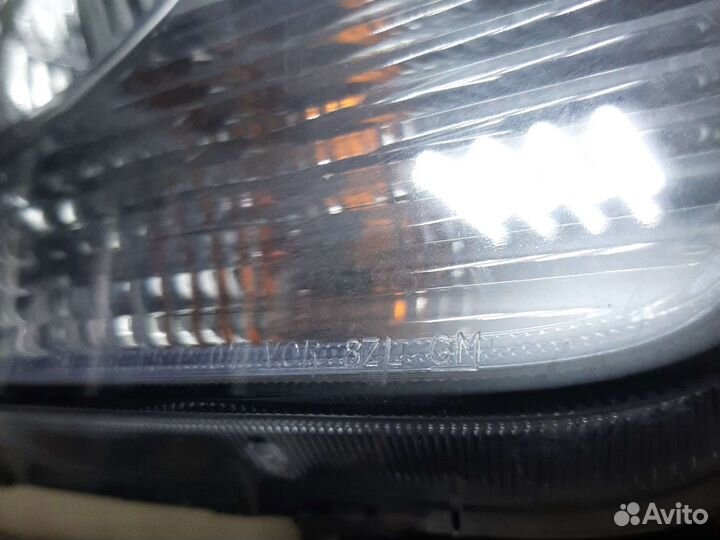 Фара правая Opel Antara