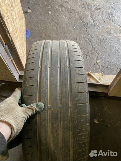 Continental ContiPremiumContact 5 225/60 R17 99V