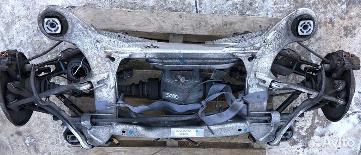 Балка задняя Mercedes Benz W220 S-Class