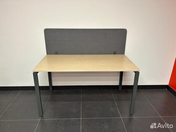 Компьютерный письменный стол
