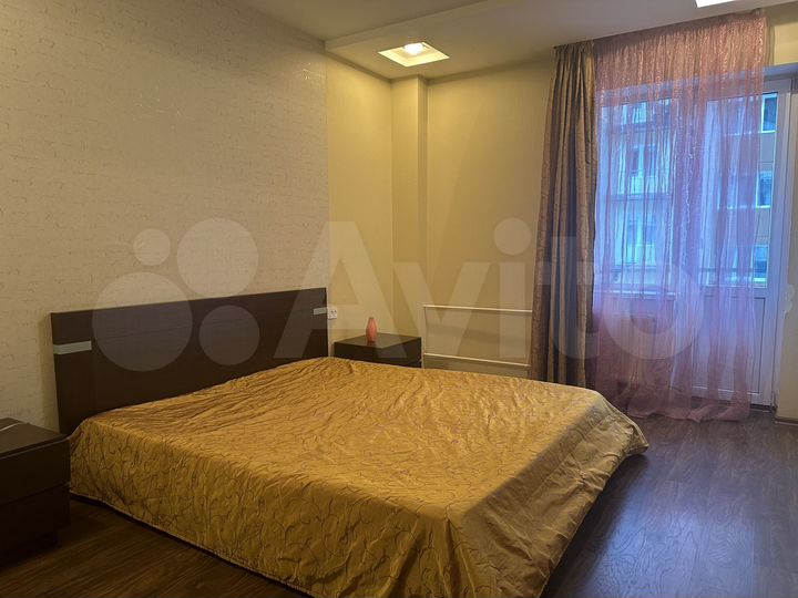 1-к. квартира, 60 м², 3/5 эт.