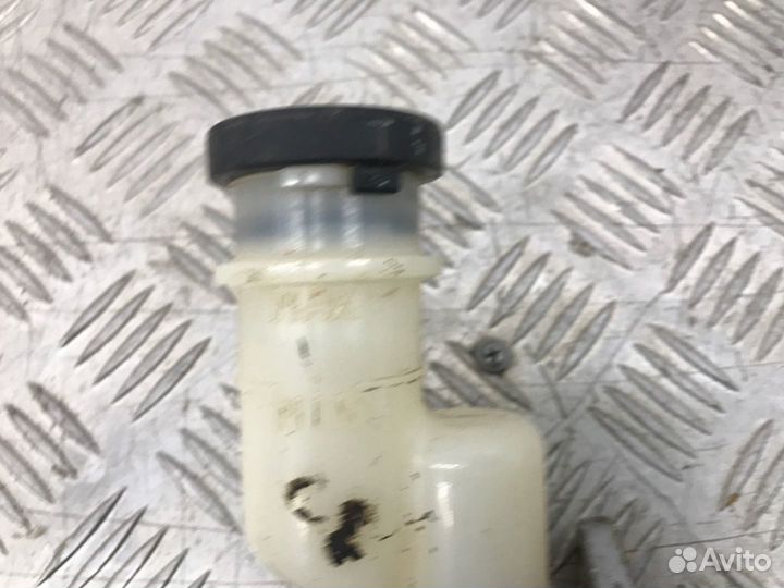 Б/У главный цилиндр сцепления Hyundai Accent LC