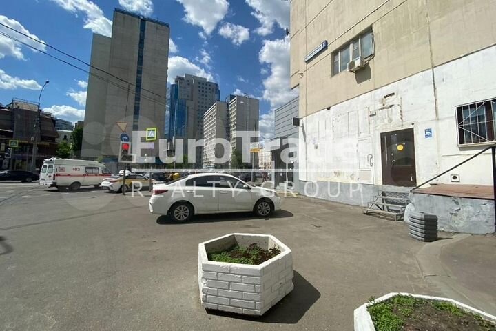 Сдам торговое помещение, 225 м²