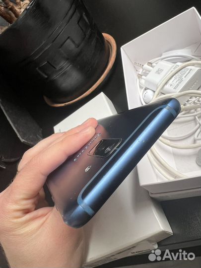 Samsung Galaxy A6+, 3/32 ГБ