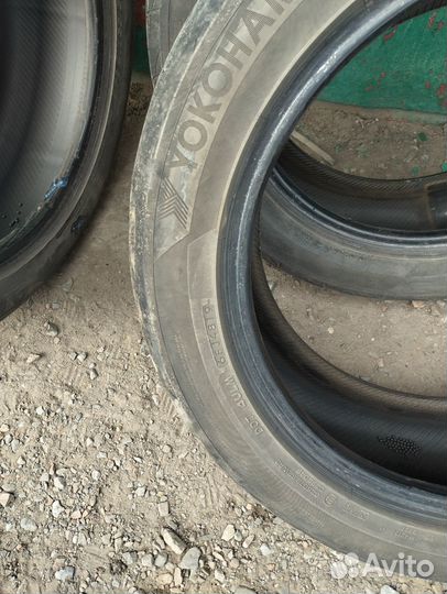 Yokohama Advan Fleva V701 215/55 R17