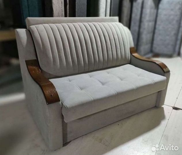 Прямой мини диван на заказ