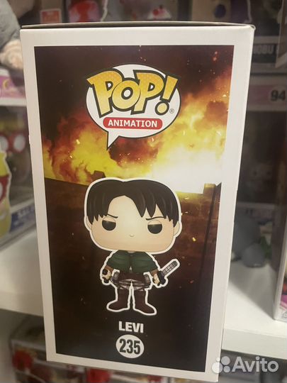 Funko pop Levi ackerman