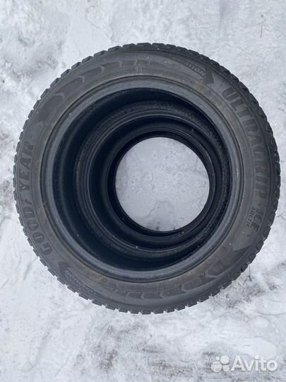 Goodyear Ultragrip Ice Arctic 245/50 R18