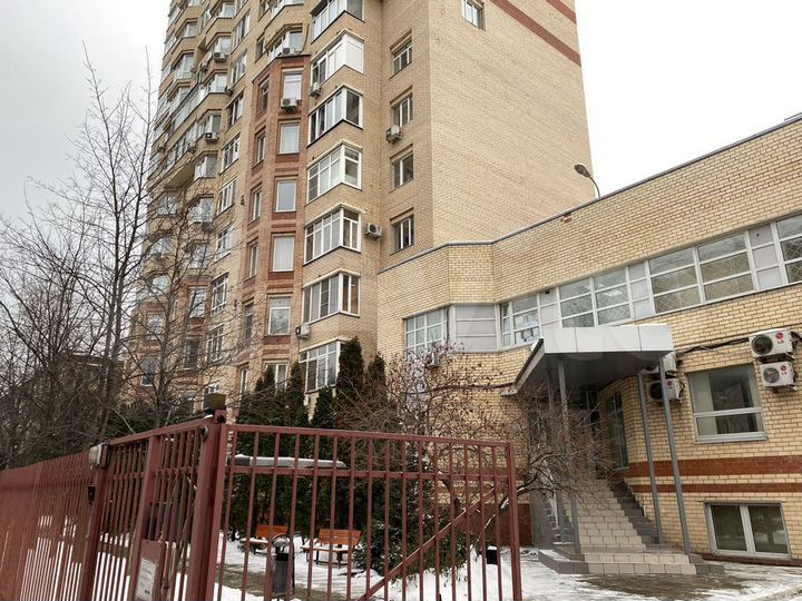 Машиноместо, 21 м²