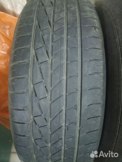 Goodyear Excellence 235/65 R17 104W