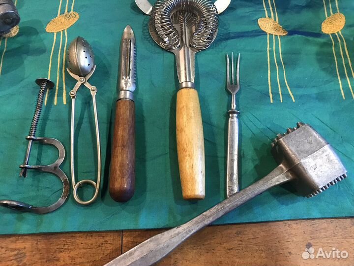 Комплект винтажных приспособлений на кухню