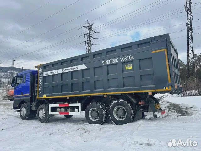 SITRAK C7H 8x4, 2024