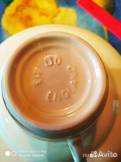 Тарелки 6шт.Англия и 4 чашки