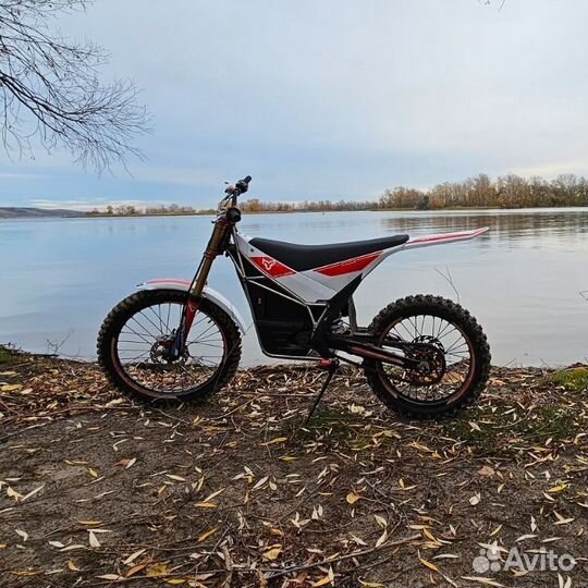 Arctic Leopard - EXT 800 (Titanium Frame) Эндуро
