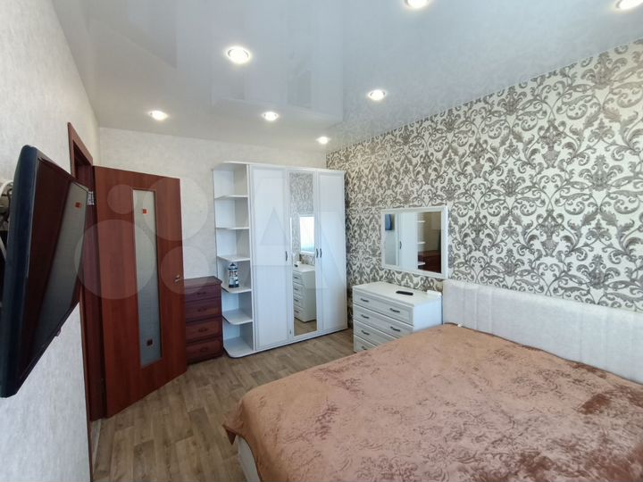 2-к. квартира, 60 м², 6/10 эт.