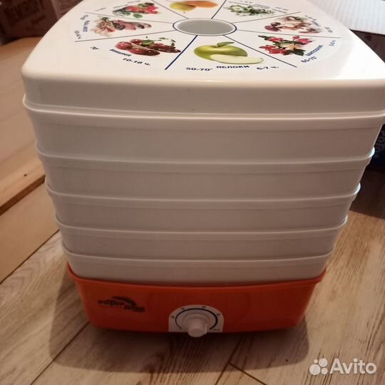 Сушилка для овощей и фруктов