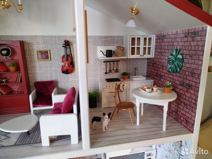 Кукольный домик новый