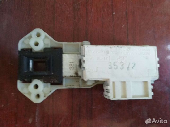 Убл- устройство блокировки люка