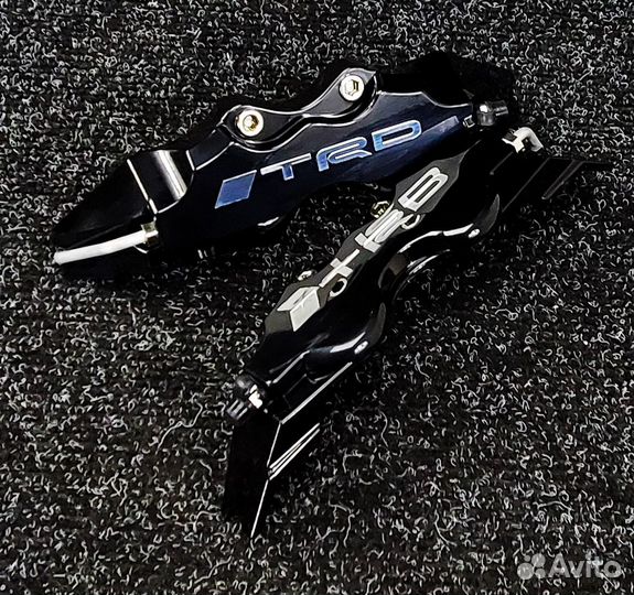 Накладки на тормозные суппорта TRD 190мм (Черный)