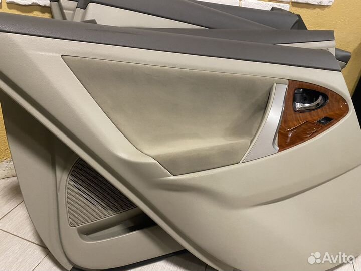 Салон Toyota Camry 45